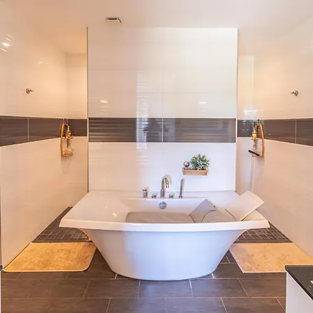 Alta-beloi Villa Marcenais