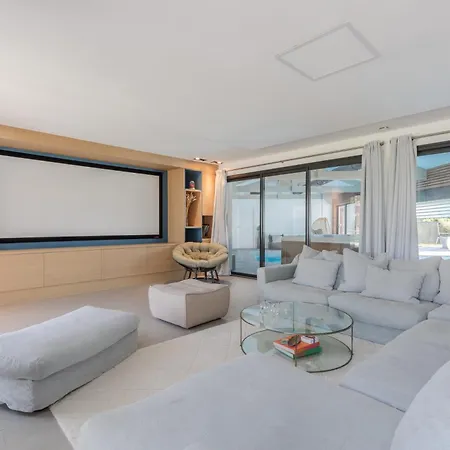 Alta-beloi וילה *